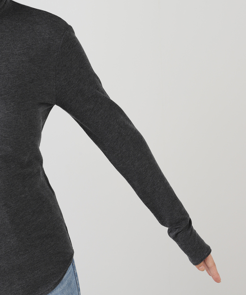 IENA LA BOUCLE フリルヘンリーネックカットソー（Tシャツ