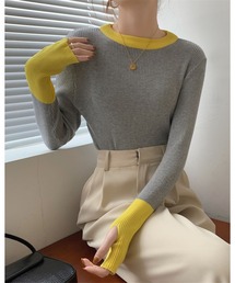 フィンガーホール配色ニットトップス