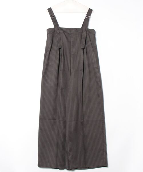 STYLEBLOCK（スタイルブロック）の「ピンストライプベアサロペット（サロペット/オーバーオール・レディース・グレイッシュベージュ/ブラック/チャコールグレー/ネイビー・M）」の6枚目の写真