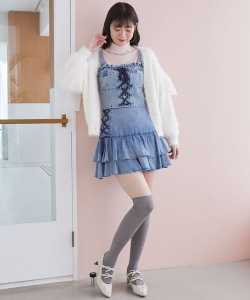 MAJESTIC LEGON(マジェスティックレゴン)の「レースアップシャギーカーディガン(カーディガン/ボレロ・レディース・グレー/アイボリー/ピンク・MEDIUM)」の4枚目の写真