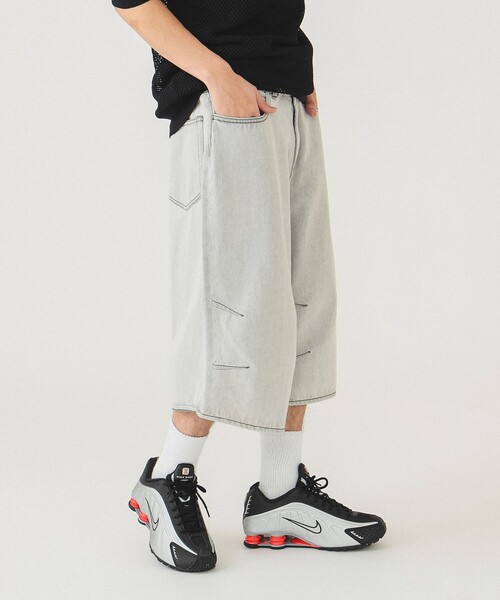 BEAMS(ビームス)の「5ポケット クウォーターレングス ワイドデニム(デニムパンツ・メンズ・ブラック/ブルー/ホワイト・XL/L/M/S)」の2枚目の写真