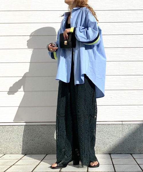 Q（キュー）の「ヨークリブドッキングシャツ（シャツ/ブラウス・レディース・ライトブルー/ホワイト/グレー/ホワイト系・MEDIUM）」の14枚目の写真