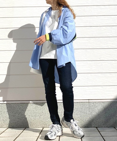 Q（キュー）の「ヨークリブドッキングシャツ（シャツ/ブラウス・レディース・ライトブルー/ホワイト/グレー/ホワイト系・MEDIUM）」の16枚目の写真