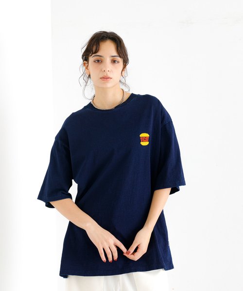 POLeR(ポーラー)の「【POLeR/ポーラー】PRM WASH STEAMED /HAMS/ HEART/CHENILLE EMB TEE/ワンポイント 刺繍Tシャツ / ハンバーガー/ハート(Tシャツ/カットソー・メンズ・ブラック系その他2/ホワイト系その他2/ブラック系その他/ブルー系その他/ブルー系その他2/ホワイト系その他・M/L/XL)」の17枚目の写真