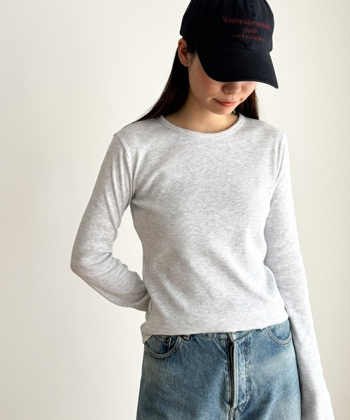 CANAL JEAN(キャナルジーン)の「El mar クルーネックリブロンT(Tシャツ/カットソー・レディース・ライラック/ライトイエロー/ホワイト/ネイビー/イエロー/ヘザーグレー/パープル・ONE SIZE)」の3枚目の写真