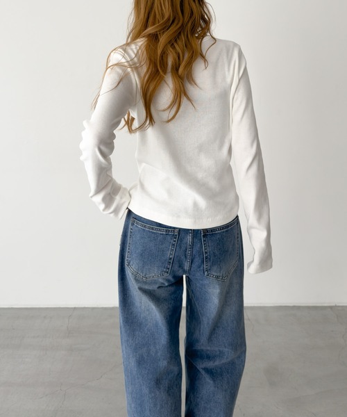 CANAL JEAN(キャナルジーン)の「El mar クルーネックリブロンT(Tシャツ/カットソー・レディース・ライラック/ライトイエロー/ホワイト/ネイビー/イエロー/ヘザーグレー/パープル・ONE SIZE)」の9枚目の写真