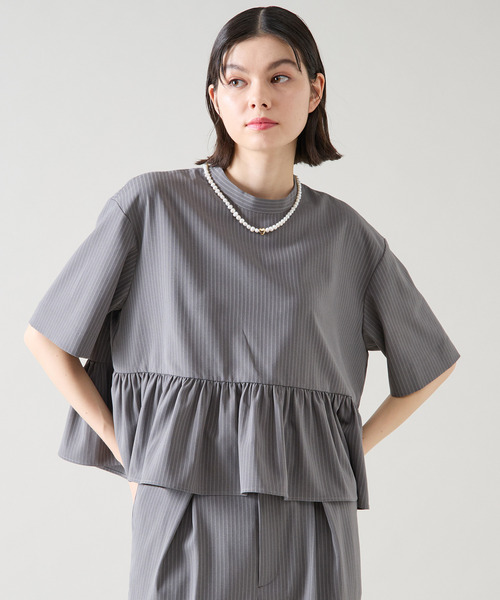 Tiara(ティアラ)の「ショートペプラムブラウス(セットアップ可)(シャツ/ブラウス・レディース・グレー/ブラック/ホワイト/ピンク・FREE)」の5枚目の写真