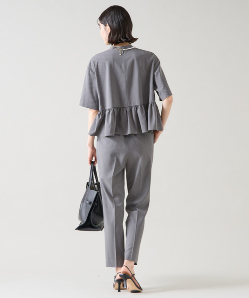 Tiara(ティアラ)の「ショートペプラムブラウス(セットアップ可)(シャツ/ブラウス・レディース・グレー/ブラック/ホワイト/ピンク・FREE)」の11枚目の写真