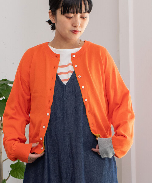 POU DOU DOU(プードゥドゥ)の「変形前立てクルーネックニットカーディガン(カーディガン/ボレロ・レディース・ブラック/グリーン/オレンジ/グレー/ブルー・M)」の5枚目の写真