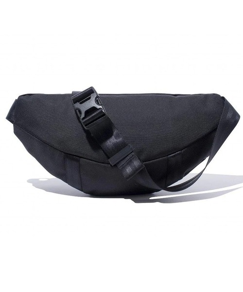NEW ERA(ニューエラ)の「NEW ERA/ニューエラ ウエストポーチ WAIST BAG ウエストバッグ 2L 251 14521296/14521297(ボディバッグ/ウエストポーチ・メンズ・ブラック・FREE)」の6枚目の写真