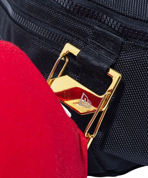 NEW ERA(ニューエラ)の「NEW ERA/ニューエラ ウエストポーチ WAIST BAG ウエストバッグ 2L 251 14521296/14521297(ボディバッグ/ウエストポーチ・メンズ・ブラック・FREE)」の14枚目の写真