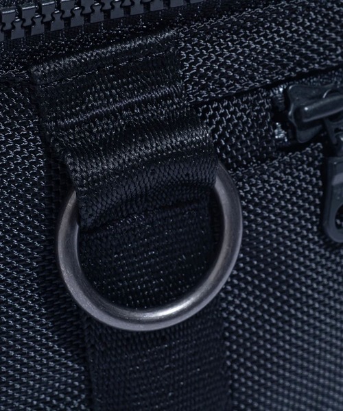 NEW ERA(ニューエラ)の「NEW ERA/ニューエラ ウエストポーチ WAIST BAG ウエストバッグ 2L 251 14521296/14521297(ボディバッグ/ウエストポーチ・メンズ・ブラック・FREE)」の11枚目の写真