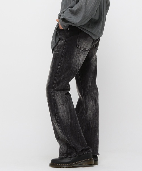 3.3 Field Trip (3.3フィールドトリップ)の「3.3 Field Trip/ウォッシュフレアデニム(デニムパンツ・メンズ・ブラック/ブルー・MEDIUM/LARGE)」の8枚目の写真