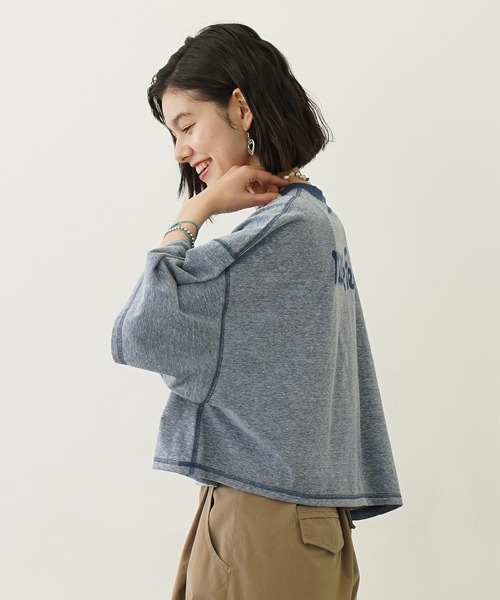 MILKFED.(ミルクフェド)の「COLOR STITCH WIDE S/S TOP(Tシャツ/カットソー・レディース・グリーン/ピンク/ネイビー・ONE SIZE)」の4枚目の写真