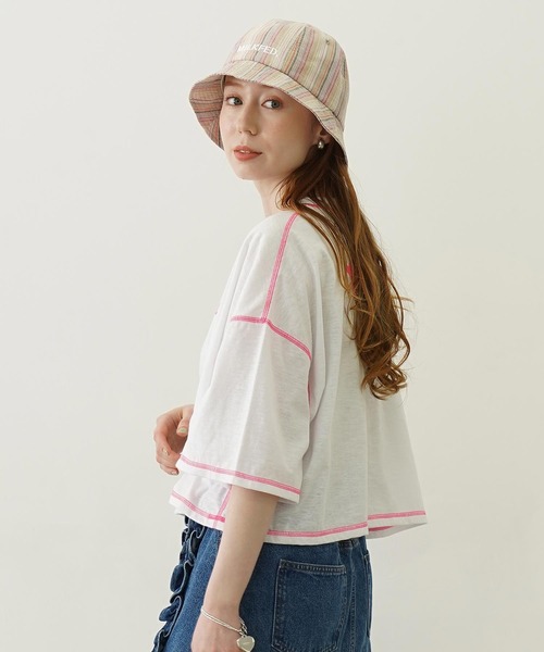 MILKFED.(ミルクフェド)の「COLOR STITCH WIDE S/S TOP(Tシャツ/カットソー・レディース・グリーン/ピンク/ネイビー・ONE SIZE)」の13枚目の写真