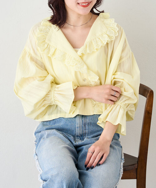 w closet（ダブルクローゼット）の「コットンレースブラウス（シャツ/ブラウス・レディース・オフホワイト/ピンク/イエロー・FREE）」の2枚目の写真