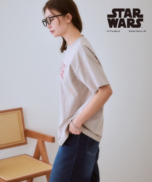 STAR WARS（スターウォーズ）の「＜大きいサイズ＞ STAR WARS/スターウォーズ プリント綿100％Tシャツ（Tシャツ/カットソー・レディース・ブラック/オフホワイト/サンドベージュ・L/LL/3L/4L/5L）」の17枚目の写真