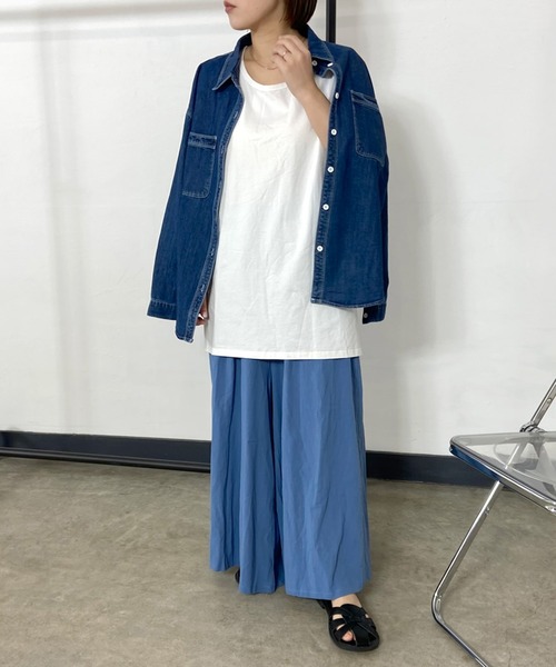 CRB(シーアールビー)の「サイドスリットロングタンクトップ(タンクトップ・レディース・オフホワイト/ブラック・F)」の22枚目の写真
