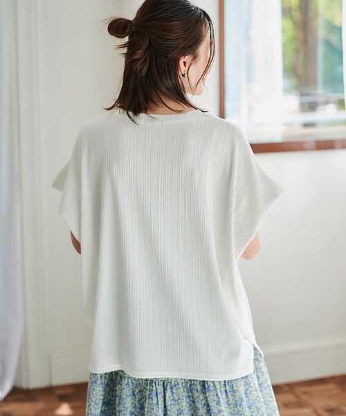 le.coeur blanc(ルクールブラン)の「《WEB限定アイテム》ランダムリブショルダータックプルオーバー(Tシャツ/カットソー・レディース・サックスブルー/ブラック/オフホワイト/ブルー/グレー/イエロー/グリーン/ネイビー・38)」の22枚目の写真