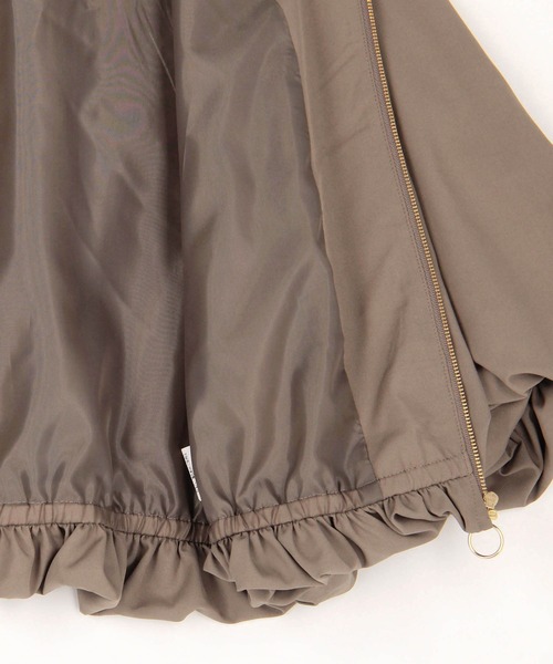 NICOLE white(ニコルホワイト)の「バルーンブルゾン(ブルゾン・レディース・モカ/ブラック/オフホワイト・FREE)」の16枚目の写真