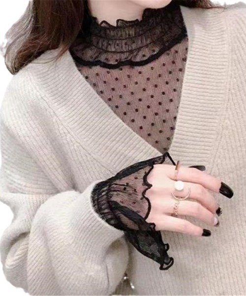 Per sist ence(パーシエンス)の「シースルーフレアスリーブドットカットソー(Tシャツ/カットソー・レディース・ベージュ/ホワイト/ブラック・FREE)」の2枚目の写真