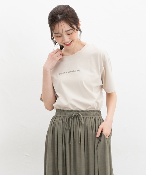 ハニさら・接触冷感・UVカット】きれいめロゴTシャツ（T