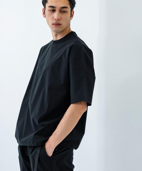 URBAN RESEARCH（アーバンリサーチ）の「『XLサイズあり』『撥水』SOLOTEX STRETCH SHORT-SLEEVE T-SHIRTS（Tシャツ/カットソー・メンズ・ネイビー/グレー系その他/ブラック・MEDIUM/LARGE/X-LARGE）」の4枚目の写真