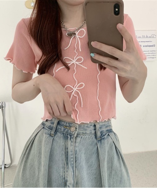 Teem Store(チームストア)の「リボン付きパイピングメロウ サマーニット トップス(ニット/セーター・レディース・イエロー/ホワイト/ピンク/ブラック/ブルー・F)」の5枚目の写真