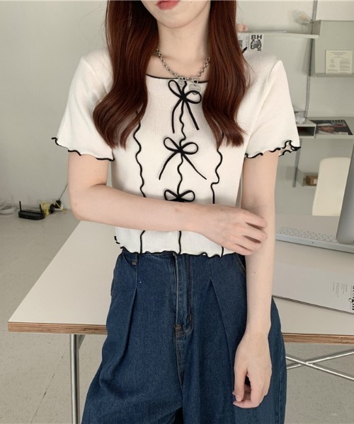 Teem Store(チームストア)の「リボン付きパイピングメロウ サマーニット トップス(ニット/セーター・レディース・イエロー/ホワイト/ピンク/ブラック/ブルー・F)」の6枚目の写真