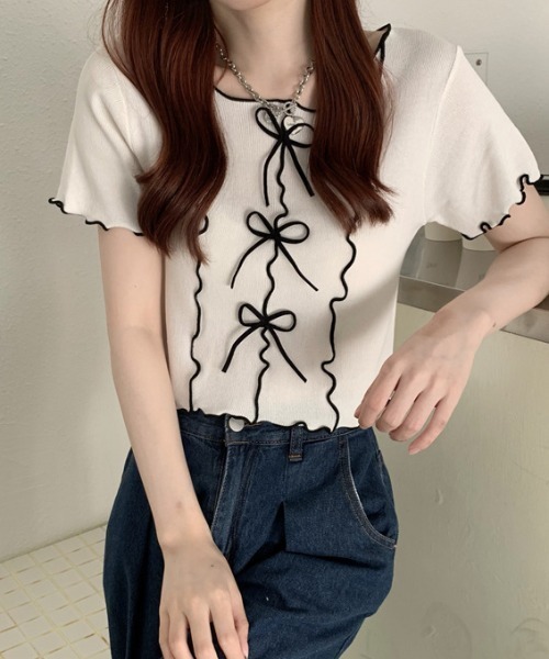 Teem Store(チームストア)の「リボン付きパイピングメロウ サマーニット トップス(ニット/セーター・レディース・イエロー/ホワイト/ピンク/ブラック/ブルー・F)」の9枚目の写真