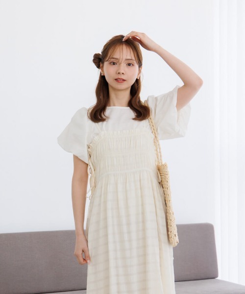 flower（フラワー）の「フェミニンパフブラウス4（シャツ/ブラウス・レディース・ブルー/ピンク/ホワイト・FREE）」の6枚目の写真