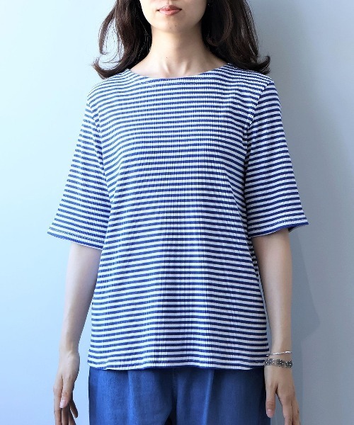 leswel(レスウェル)の「【L~5L 大きいサイズ】コットンボーダーTシャツ 半袖 春夏(Tシャツ/カットソー・レディース・ブルー/ブラック・5L/4L/3L/LL/L)」の9枚目の写真