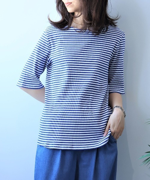 leswel(レスウェル)の「【L~5L 大きいサイズ】コットンボーダーTシャツ 半袖 春夏(Tシャツ/カットソー・レディース・ブルー/ブラック・5L/4L/3L/LL/L)」の4枚目の写真
