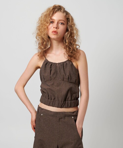 ATTISESSION（アティセッション）の「＜ATTISESSION＞バック オープン キャミソール（その他トップス・レディース・ダークグレー/ブラウン系・FREE）」の2枚目の写真