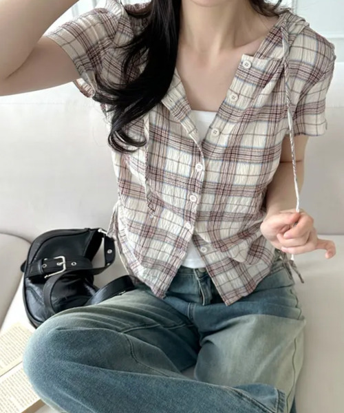 VIVID LADY(ビビッドレディー)の「フード付き チェック柄半袖シャツ(シャツ/ブラウス・レディース・ベージュ/ネイビー/カーキ・FREE)」の8枚目の写真