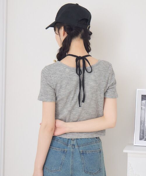 ems excite(エムズエキサイト)の「ホルターネックレースアップCT(Tシャツ/カットソー・レディース・ブラック/ダークグレー/ブラウン・FREE)」の18枚目の写真