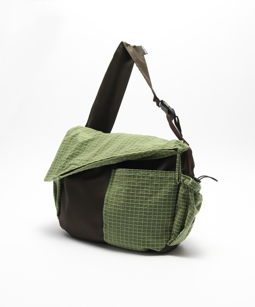 WISM(ウィズム)の「Dan Gee / ダン ジー MESSENGER BAG(メッセンジャーバッグ・メンズ・ブラック・FREE)」の13枚目の写真