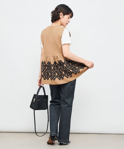 NOLLEY’S（ノーリーズ）の「レース付きペプラムベスト（ベスト・レディース・ネイビー/ブラック/キャメル・38）」の9枚目の写真