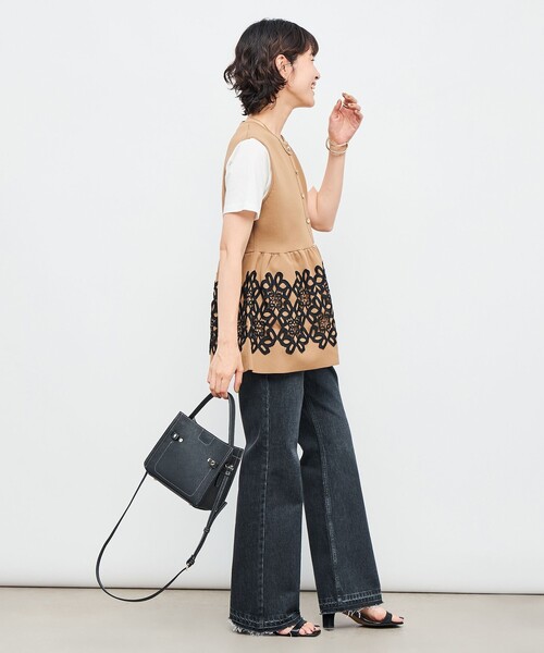 NOLLEY’S（ノーリーズ）の「レース付きペプラムベスト（ベスト・レディース・ネイビー/ブラック/キャメル・38）」の11枚目の写真