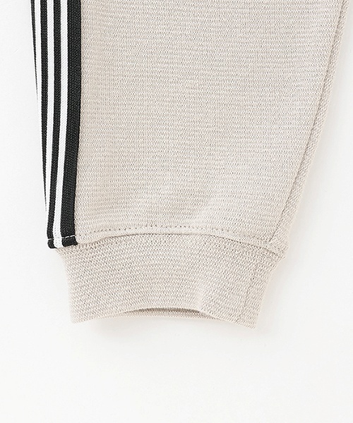 b・ROOM（ビールーム）の「【ともパン】サイドラインテーパードパンツ（その他パンツ・キッズ・グレイッシュベージュ/ブラック/モスグリーン/Moca/ダークグレー・100cm/110cm/140cm/130cm/120cm）」の13枚目の写真