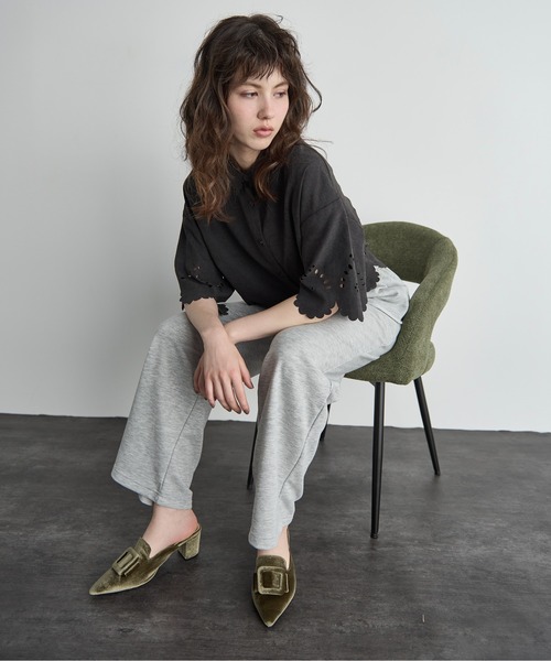 THE YOn(ザヨン)の「ヒートカットスカラップハーフスリーブシャツ(シャツ/ブラウス・レディース・ブラック/ベージュ・FREE)」の18枚目の写真