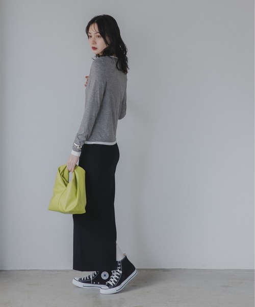 210nouve（トゥージュヌーブ）の「フェイクレイヤード 配色 ヘンリーネック ロンT（Tシャツ/カットソー・レディース・ブラウン/チャコールグレー/グレー/オレンジ/ブラウン系その他/イエロー・FREE）」の9枚目の写真