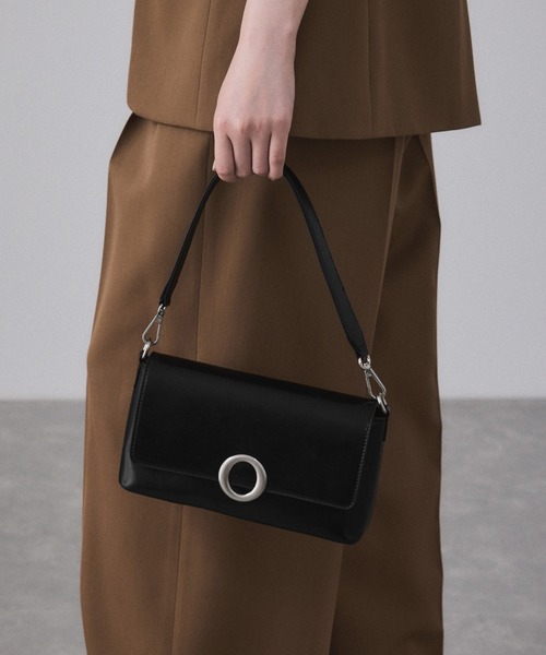 ADAM ET ROPE'（アダムエロペ）の「フラップミニ2WAYショルダーバッグ（ショルダーバッグ・レディース・ブラック/カーキ・FREE）」の6枚目の写真