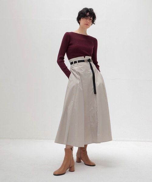 DRESSLAVE(ドレスレイブ)の「fit & flare panel long skirt(フィット&フレアパネルロングスカート)(スカート・レディース・グレー/カーキ/ベージュ・36/38)」の22枚目の写真
