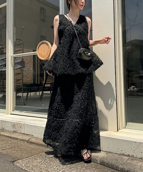 セール】circle tulle motif balloon peplum nosleeve tops（シャツ