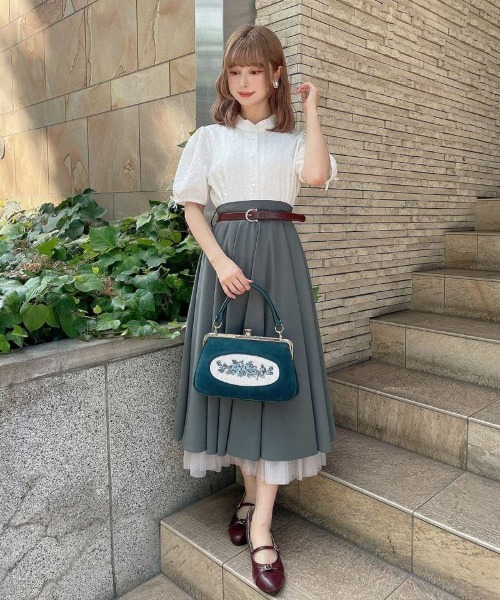 F i.n.t（フィント）の「フレンチベーシックベルト/F&A/fint フィント（ベルト・レディース・ボルドー/ブラウン/ブラック・FREE）」の15枚目の写真