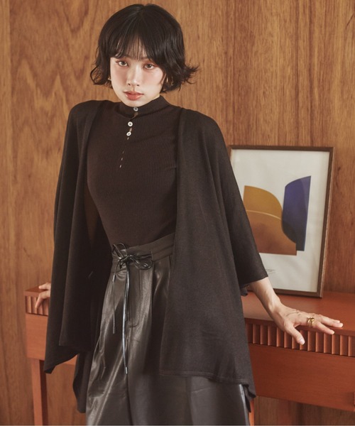 LAULEN（ローレン）の「shawl collar knit cardigan /ショールカラーニットカーディガン（カーディガン/ボレロ・レディース・オートミール/ブラック/チャコールグレー/ブラウン・FREE）」の3枚目の写真