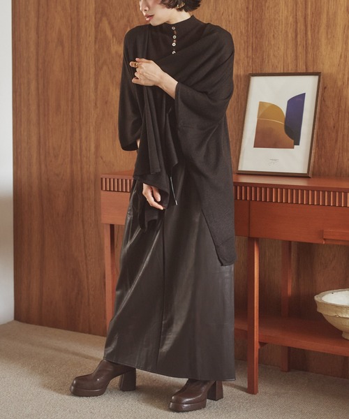 LAULEN（ローレン）の「shawl collar knit cardigan /ショールカラーニットカーディガン（カーディガン/ボレロ・レディース・オートミール/ブラック/チャコールグレー/ブラウン・FREE）」の14枚目の写真