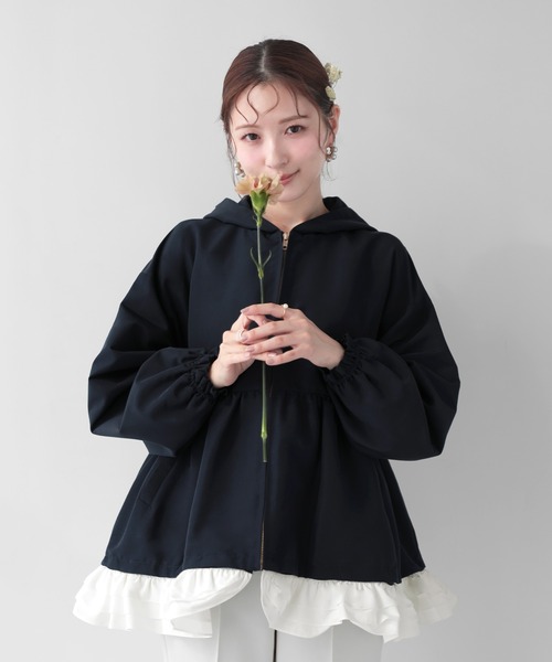 Fit more(フィットモア)の「【ZOZO限定カラー】ペプラムフリル2WAYフーディジャケット(その他アウター・レディース・ホワイト/ブラック/ベージュ/ネイビー・FREE)」の4枚目の写真