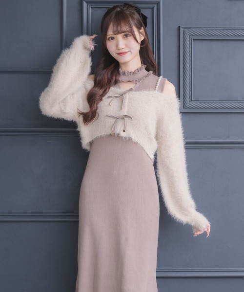 couture BY ROJITA(クチュールバイロジータ)の「ニットワンピース×オフショルカーデセット(ワンピース・レディース・ブラック/ピンク/アイボリー・FREE)」の16枚目の写真